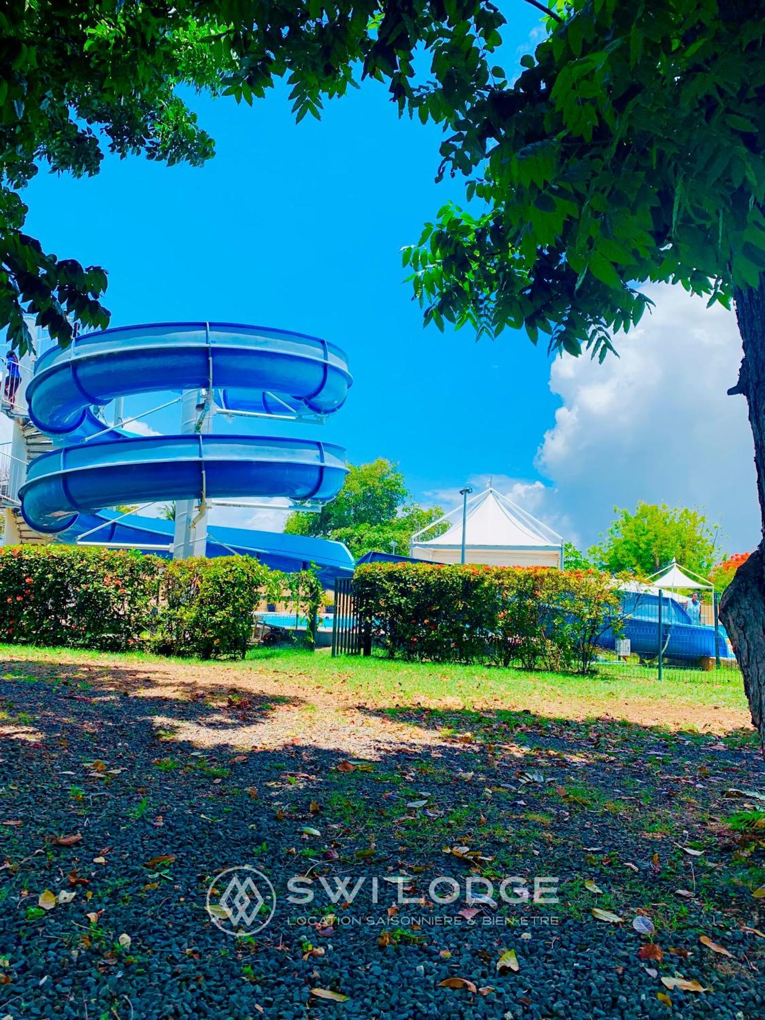 לה מול Swilodge Vue Sur Mer ! Petit Dejeuner Et Location De Voiture Possible מראה חיצוני תמונה